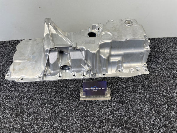 BMW 5-Serie (G30) 540d xDrive B57D30B Oil Sump Pan OEM NEW! 8580127