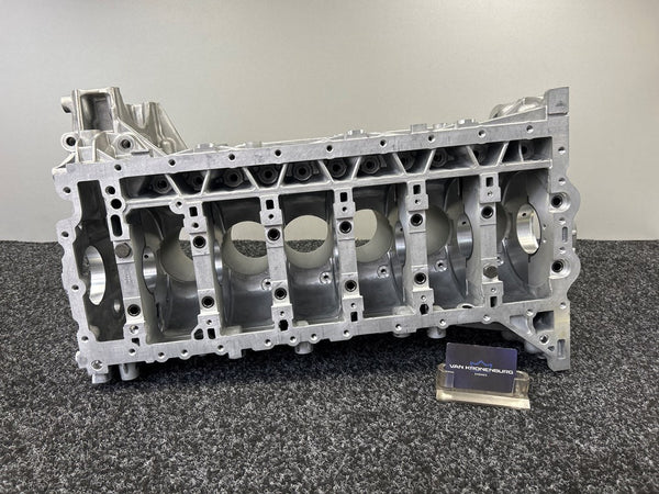 BMW 5-Serie 7-Serie X5 3.0 N54B30A Engine Block New 7576331
