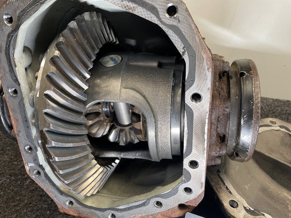 Mercedes Benz S65 AMG (W220) Rear Differential A2153500114