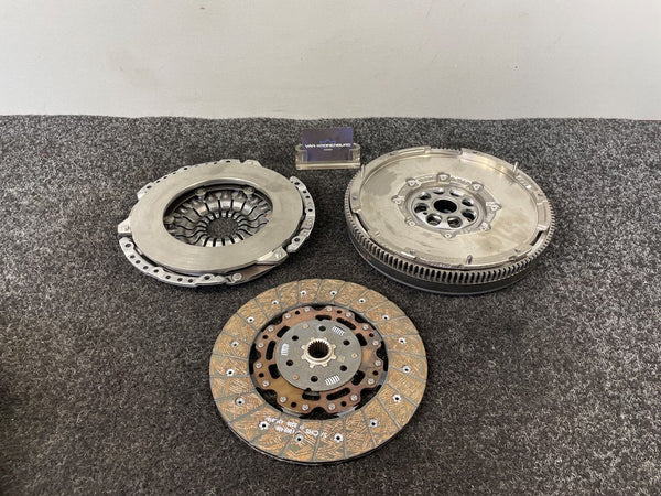 Volkswagen Tiguan (AD1) 2.0 TSI Clutch Set 06J105266AL