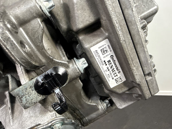 Renault Clio IV (5R) Automatic Gearbox 320104062R
