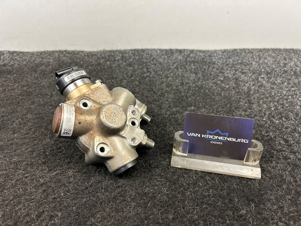 Mercedes Benz E-350 (W212) 272.983 High Pressure Pump A2720700201
