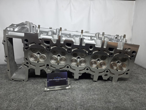 Audi RS6 V10 5.2L (BUH) Right Cilinderhead 07L103404D Refurbished