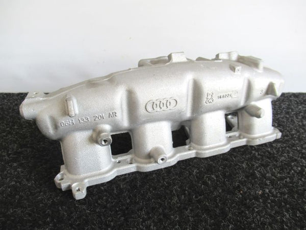 Audi A4 A5 B8 Q5 2.0T Inlaat