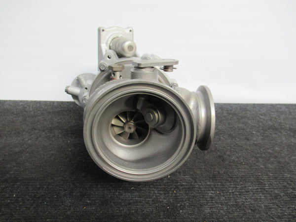 BMW 7 750i G11 G12 N63B44C Turbo