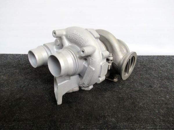 BMW 7 750i G11 G12 X5 N63B44C Turbo