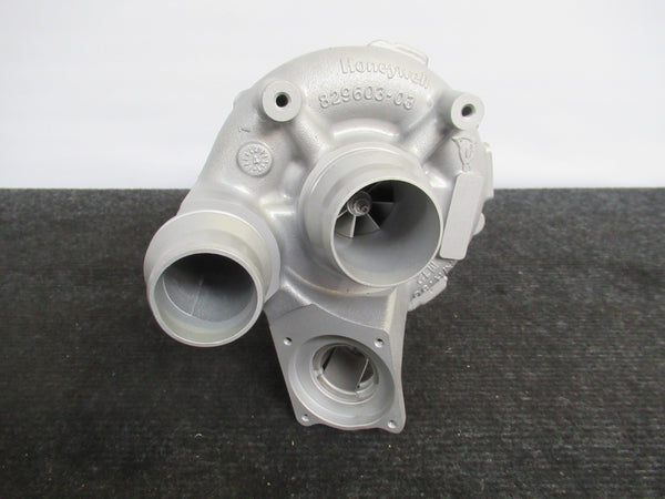 BMW 7 750i G11 G12 X5 N63B44C Turbo