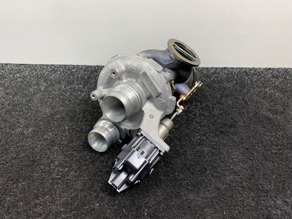 BMW 7 750i G11 X5 G12 N63B44C Turbo