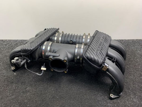 Porsche 911 996 Carrera Inlaatspruitstuk