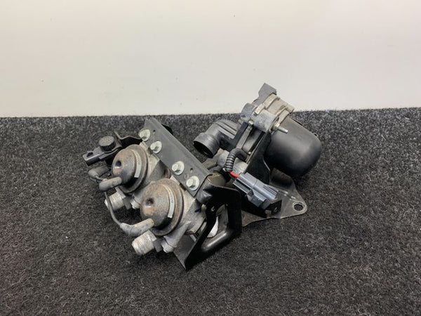 Aston Martin V8 Vantage AM05 Secundaire Luchtpomp