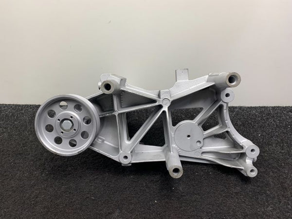 Lamborghini Aventador LP700 Stuurpomp + Dynamosteun