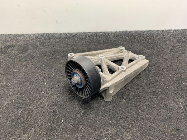 Halterung für Klimaanlagenpumpe für Ferrari 360 Modena 3.6 V8