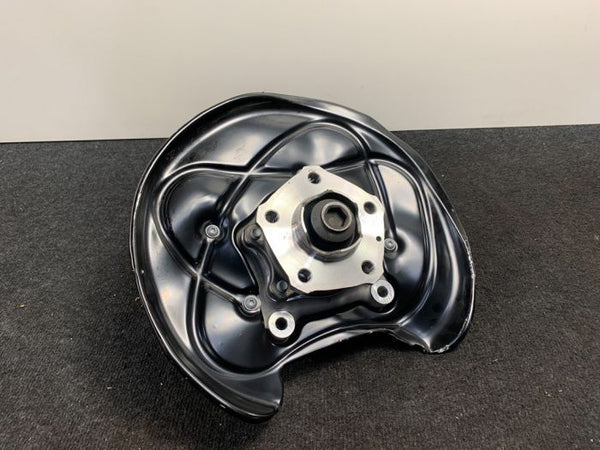 Audi E-Tron Wiellagerbehuizing + Fusee