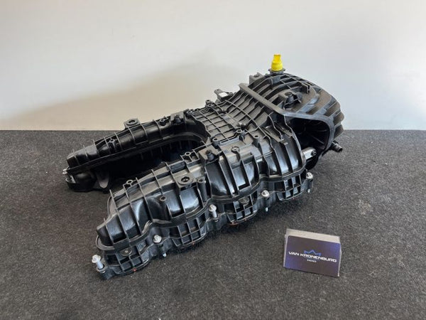 Mercedes Benz E ML CLS 63 AMG M157 Inlaatspruitstuk