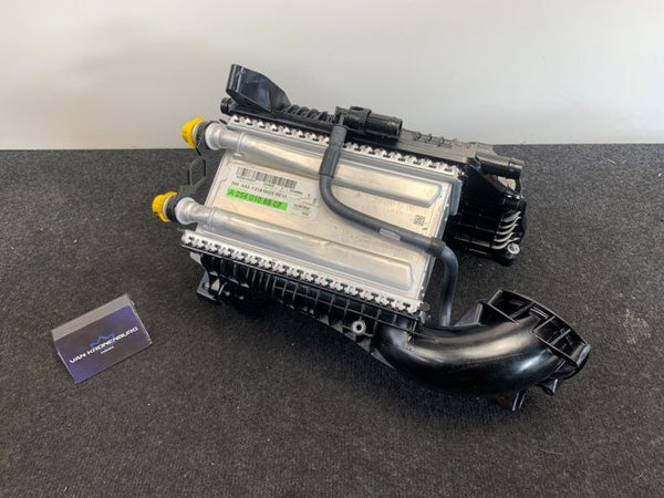 Mercedes Benz C-Class 2.0EQ 254.920 Intake Manifold