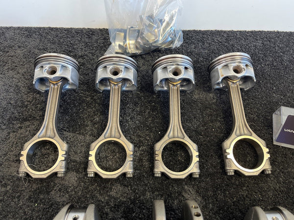 Volkswagen Golf IV (5K1) 1.4 TSI 122 16V CAXA Krukas/zuigersset