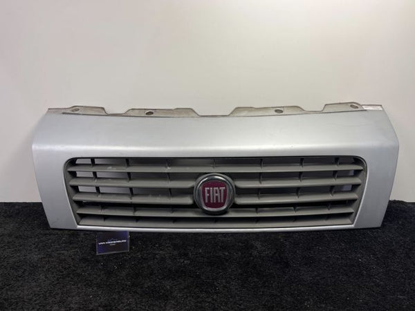 Fiat Ducato (250) 2.0 D 115 Multijet Bus Frontpaneel