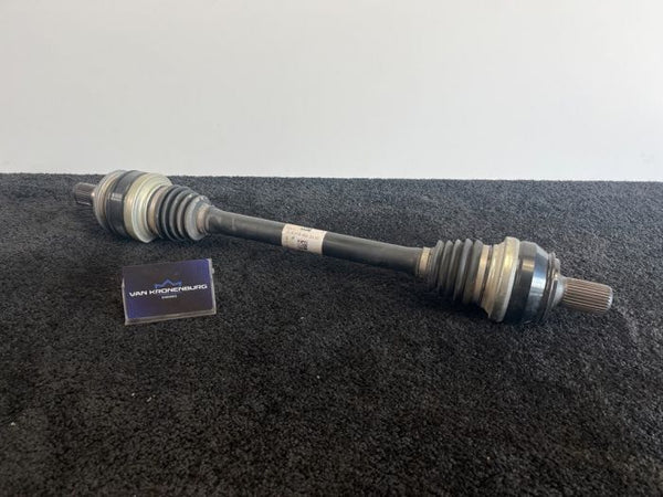 Mercedes Benz CLA (W118) AMG Aandrijfas Links-achter