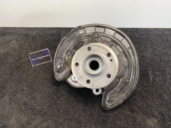 Mercedes Benz CLA (W118) AMG Fusee Links-achter