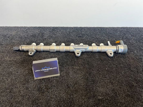BMW 5-serie (G30) Fuel Rail B57
