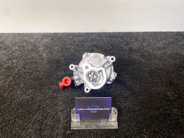 Mercedes Benz C63 AMG (W205) V8 177.980 Vacuumpomp