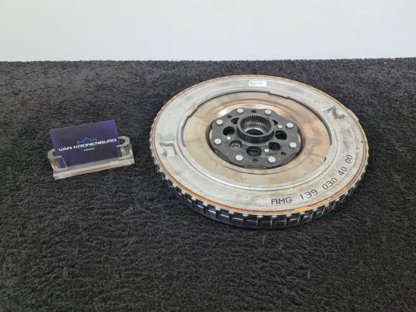 Mercedes Benz C63 AMG Performance (W206) 139.580 Zweimassenschwungrad