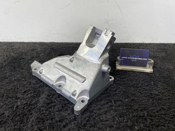 Mercedes Benz SL63 AMG 157.983 Motorsteun A2782236504