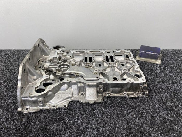 Mercedes Benz E-Klasse (W213) 220d 654.920 Oil Sump Pan A6540140001