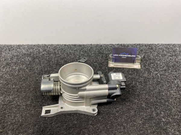 Porsche 911 (996) 3.6 Carrera Drosselklappe OEM NEU! 99611006553