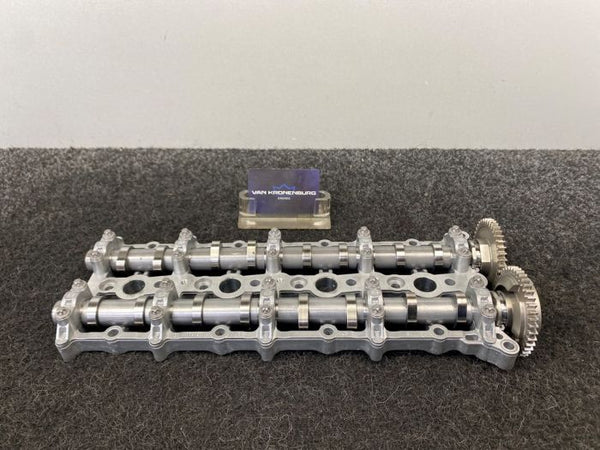 BMW 3-Serie 320d (E90) N47D20A Nokkenas Set 7797511 / 8506076 / 8506077