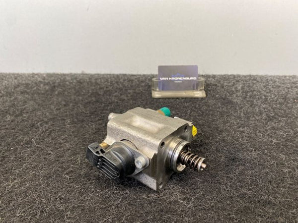 BMW 7-Serie 760LiS 6.0 N73B60A Brandstofpomp OEM! 7529068