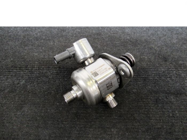 BMW M3 F80 M4 F82 F83 S55 Brandstofpomp