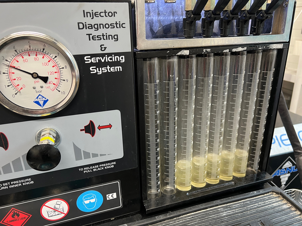 Lamborghini Gallardo LP500 LP520 Injektoren Brandstofrail Set