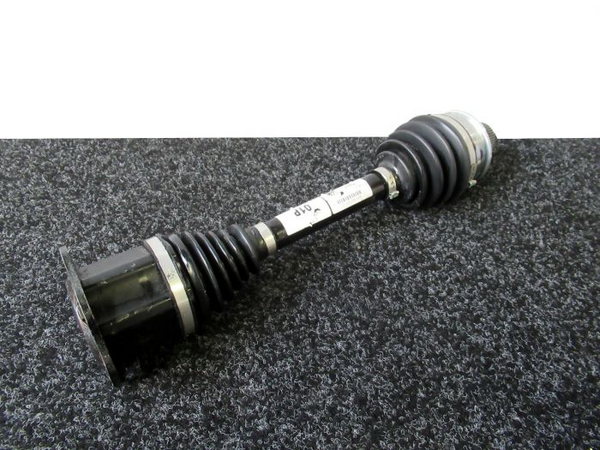 Audi A8 4N 2017- Aandrijfas Voor L/R