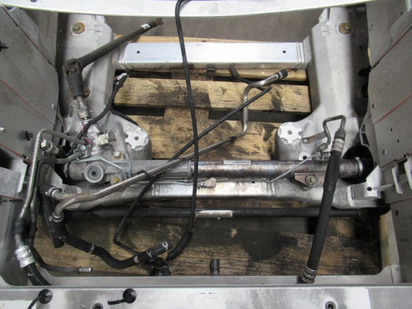 Aston Martin DB9 Carrosserie Subframe Front Voor