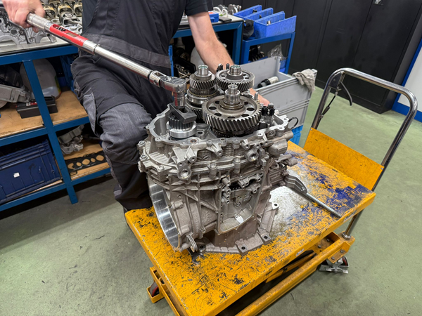 Audi R8 (4S3) 5.2 V10 FSI UJW Automaatbak 0BZ300042C Gereviseerd