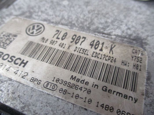 Volkswagen Touareg 3.0 TDI V6 ECU Motorregelapparaat