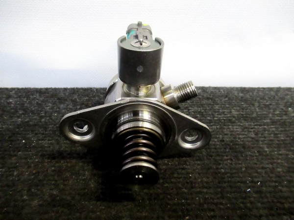 Saab 9-5 Opel Insignia OPC 2.0T 220 264 280PK Brandstofpomp