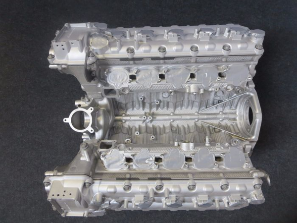 BMW M5 M6 507PK S85B50A Motor