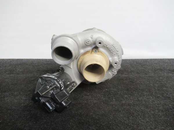 BMW 7 Serie 750i G11 G12 N63B44C Turbo