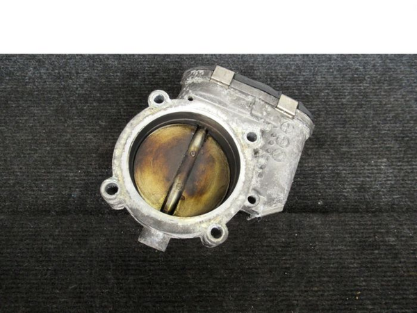 Porsche Cayenne 955 957 4.8 Turbo Gasklephuis