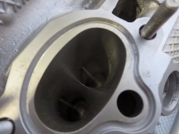 BMW M5 M6 507PK S85B50A Motor