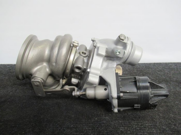BMW 7 Serie 750i G11 G12 N63B44C Turbo
