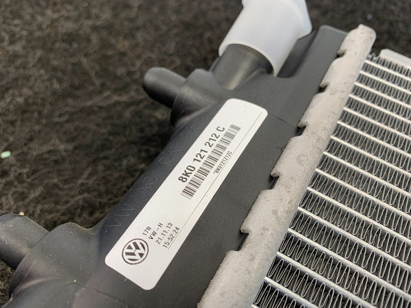 Audi RS3 RS4 RS5 Intercooler 8K0 121 212 C