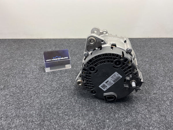 Audi A4 VW Golf 2.0 TDI DEU Dynamo 1KM! OEM!