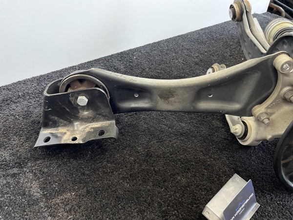 Mercedes A-Klasse A35 AMG (W177) Radaufhängung Links Hinten