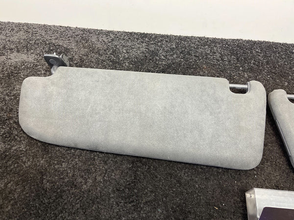 Audi RS6 (C6) 5.2L V10 Alcantara Sonnenblenden-Set