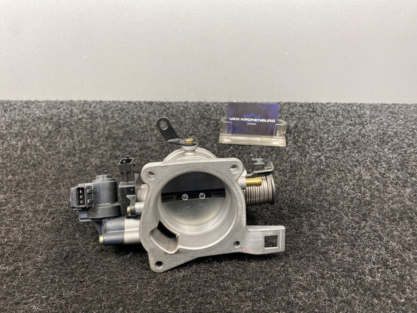 Porsche 911 (996) 3.6 Carrera Gasklep OEM NIEUW! 99611006553