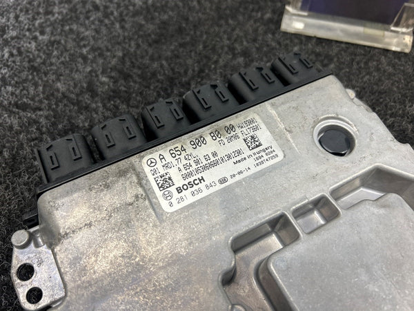 Mercedes Benz Vito (447.6) 654.920 Motorcomputer ECU A6549008000