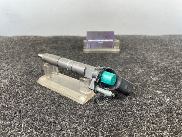 Mercedes Benz E S Vito Sprinter OM642 Diesel Injector 1KM! A6420701187